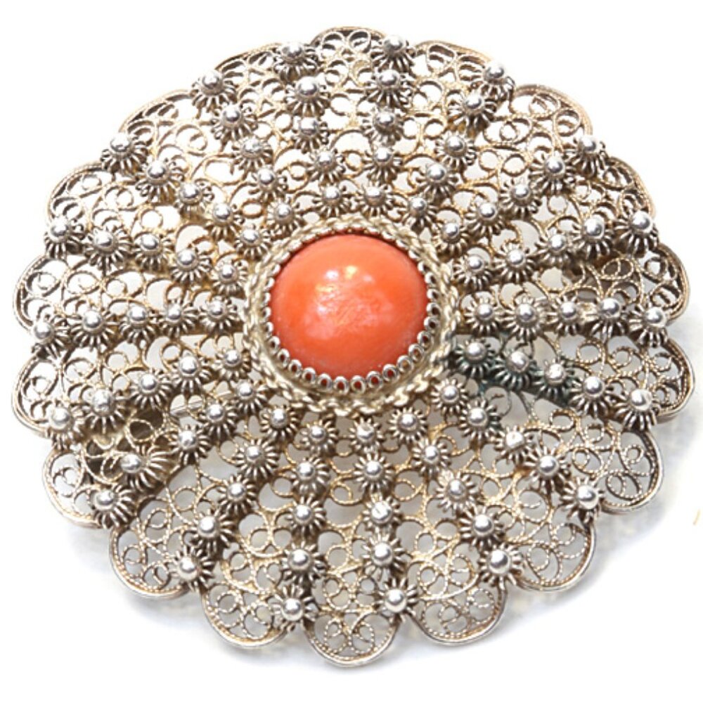 Beautiful Ornate Vintage Filigree Silver Coral Brooch/Pin